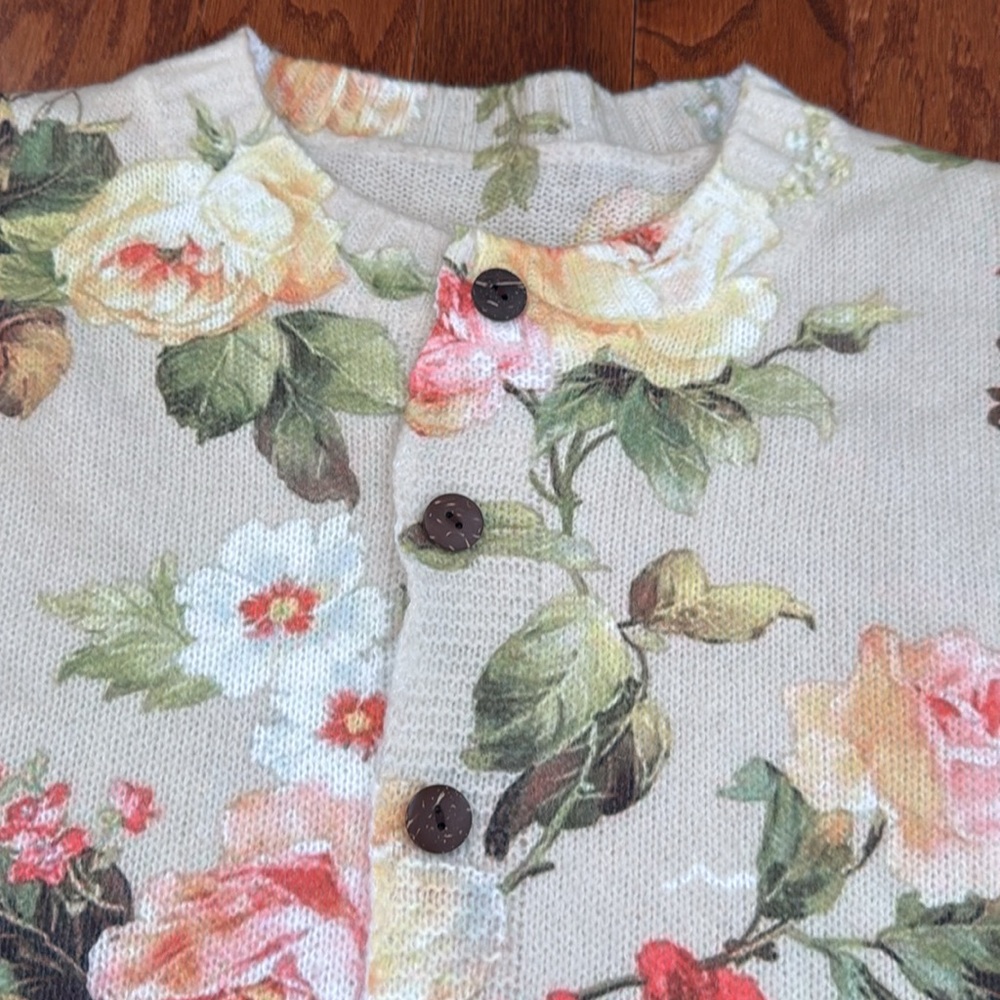 Southern Elegance Floral Cardigan Sweater - Picture 7 of 14